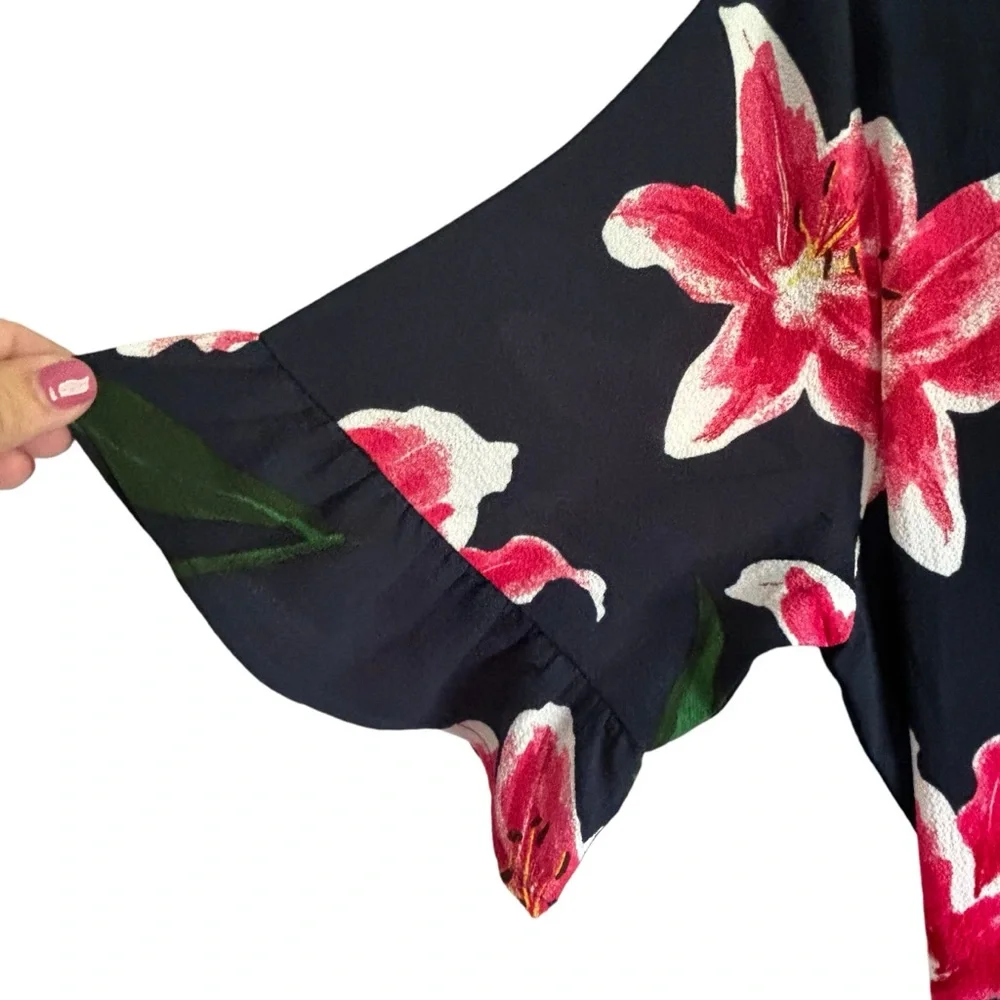 Lulu’s Stargazer Lily Navy Blue Floral Print Maxi Wrap Dress Size Med - Picture 4 of 8